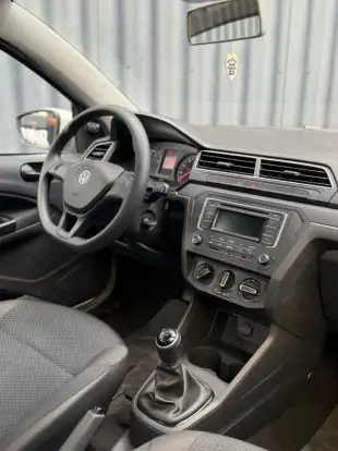 VOLKSWAGEN-VOYAGE-2022