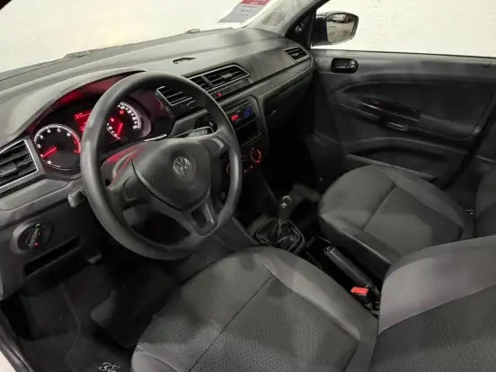 VOLKSWAGEN-VOYAGE-2021