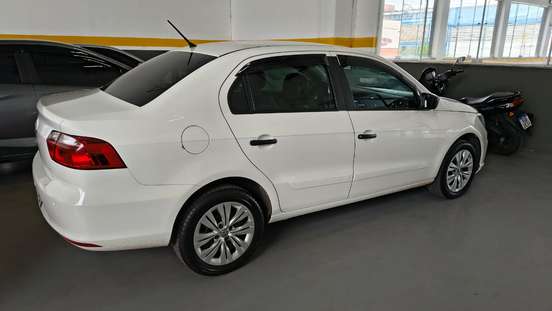 VOLKSWAGEN-VOYAGE-2022