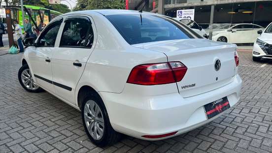 VOLKSWAGEN-VOYAGE-1.0 12V MPI TOTALFLEX 4P MANUAL VOLKSWAGEN-VOYAGE-2022
