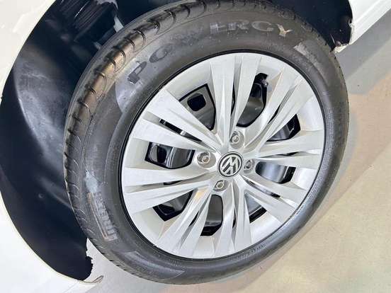 VOLKSWAGEN-VOYAGE-1.0 12V MPI TOTALFLEX 4P MANUAL VOLKSWAGEN-VOYAGE-2022