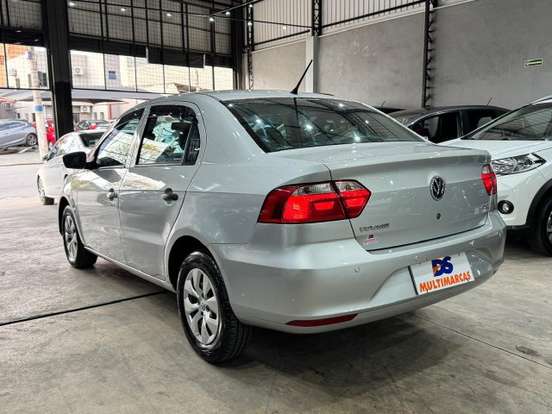VOLKSWAGEN-VOYAGE-1.0 MI TRENDLINE 8V FLEX 4P MANUAL VOLKSWAGEN-VOYAGE-2015