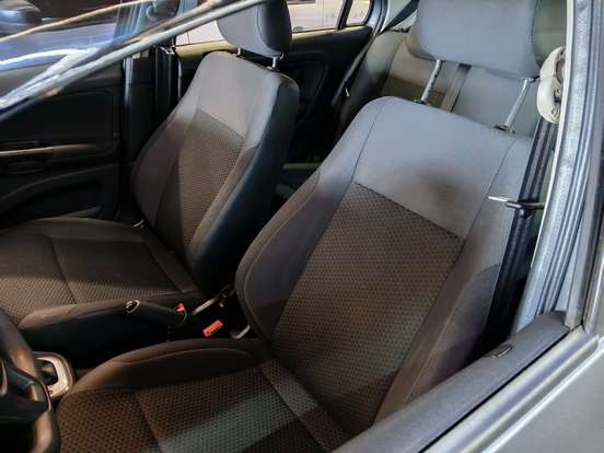 VOLKSWAGEN-VOYAGE-2021