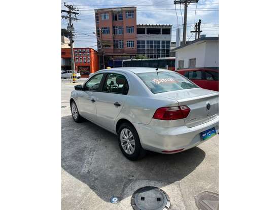 VOLKSWAGEN-VOYAGE-2018
