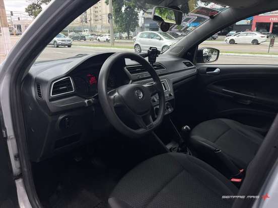 VOLKSWAGEN-VOYAGE-2018