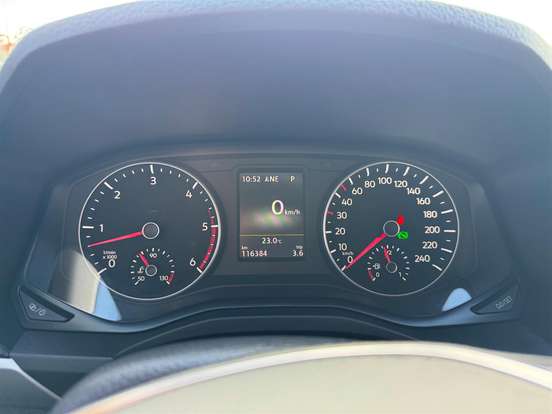 VOLKSWAGEN-AMAROK-3.0 V6 TDI DIESEL HIGHLINE CD 4MOTION AUTOMÁTICO VOLKSWAGEN-AMAROK-2019
