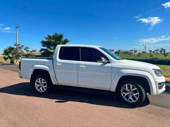 VOLKSWAGEN-AMAROK-3.0 V6 TDI DIESEL HIGHLINE CD 4MOTION AUTOMÁTICO VOLKSWAGEN-AMAROK-2019