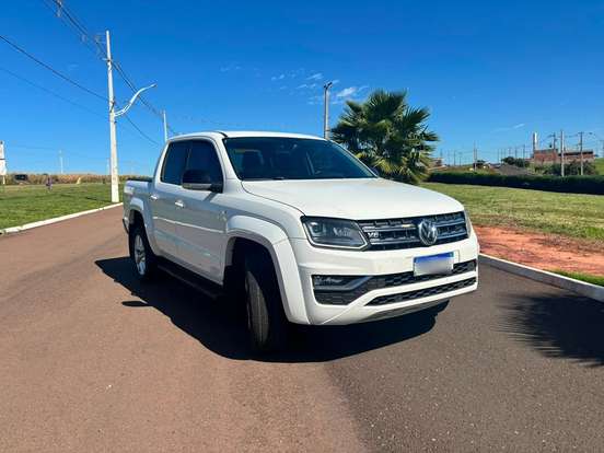 VOLKSWAGEN-AMAROK-3.0 V6 TDI DIESEL HIGHLINE CD 4MOTION AUTOMÁTICO VOLKSWAGEN-AMAROK-2019