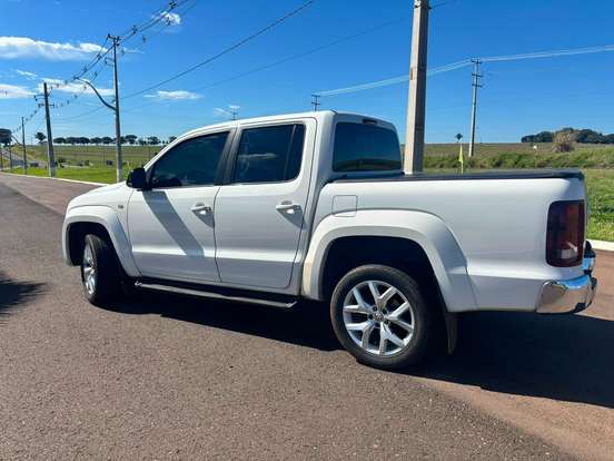 VOLKSWAGEN-AMAROK-3.0 V6 TDI DIESEL HIGHLINE CD 4MOTION AUTOMÁTICO VOLKSWAGEN-AMAROK-2019