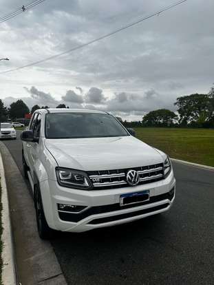 VOLKSWAGEN-AMAROK-2022