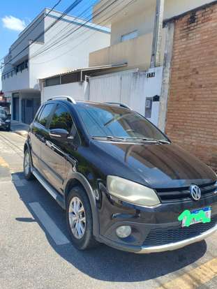 VOLKSWAGEN-CROSSFOX-2013