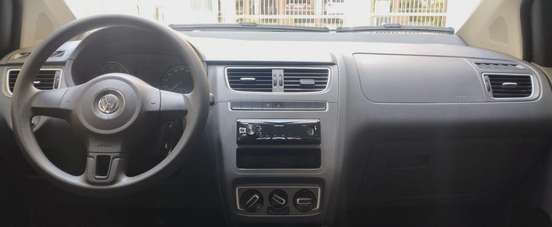 VOLKSWAGEN-FOX-2014