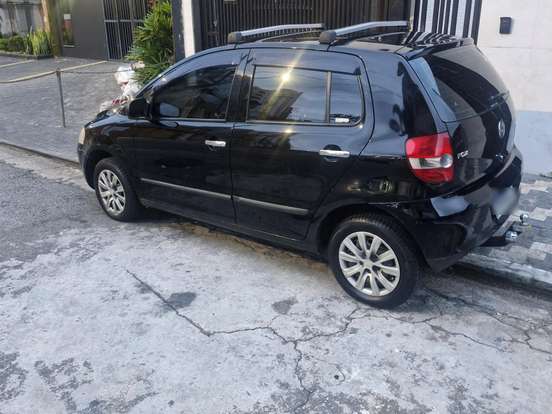 VOLKSWAGEN-FOX-1.0 MI CITY 8V FLEX 4P MANUAL VOLKSWAGEN-FOX-2005