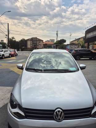 VOLKSWAGEN-FOX-2013