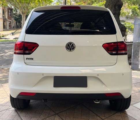 VOLKSWAGEN-FOX-1.6 MSI TOTAL FLEX CONNECT 4P MANUAL VOLKSWAGEN-FOX-2019