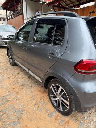 VOLKSWAGEN-FOX-2018