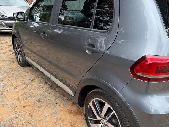 VOLKSWAGEN-FOX-1.6 MSI TOTAL FLEX XTREME 4P MANUAL VOLKSWAGEN-FOX-2018