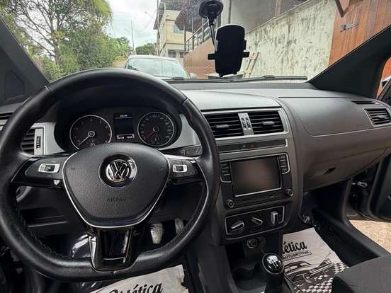 VOLKSWAGEN-FOX-1.6 MSI TOTAL FLEX XTREME 4P MANUAL VOLKSWAGEN-FOX-2018