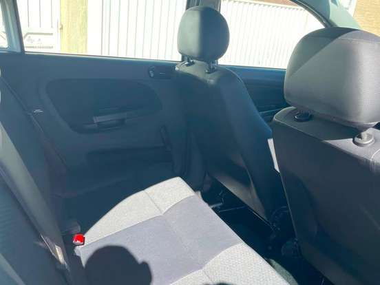 VOLKSWAGEN-GOL-1.0 12V MPI TOTALFLEX 4P MANUAL VOLKSWAGEN-GOL-2021