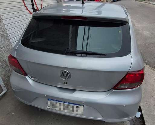 VOLKSWAGEN-GOL-2010