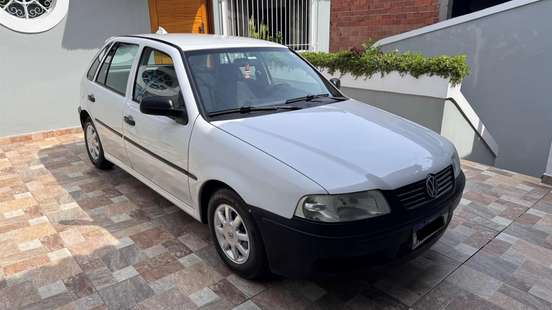 VOLKSWAGEN-GOL-2005