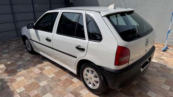 VOLKSWAGEN-GOL-1.0 MI CITY 8V FLEX 4P MANUAL G.III VOLKSWAGEN-GOL-2005