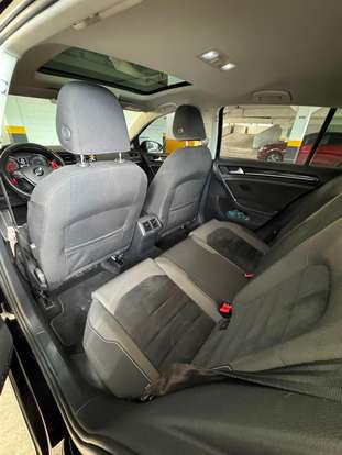 VOLKSWAGEN-GOLF-2013
