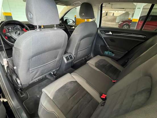 VOLKSWAGEN-GOLF-1.4 TSI HIGHLINE 16V GASOLINA 4P AUTOMÁTICO VOLKSWAGEN-GOLF-2013
