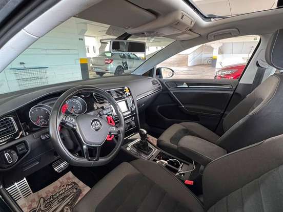VOLKSWAGEN-GOLF-1.4 TSI HIGHLINE 16V GASOLINA 4P AUTOMÁTICO VOLKSWAGEN-GOLF-2013