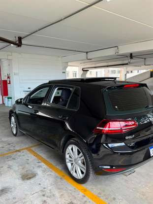 VOLKSWAGEN-GOLF-2013