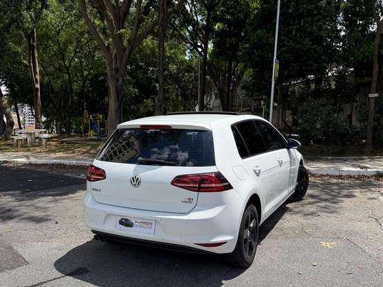 VOLKSWAGEN-GOLF-1.4 TSI HIGHLINE 16V GASOLINA 4P MANUAL VOLKSWAGEN-GOLF-2013