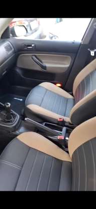 VOLKSWAGEN-GOLF-2008