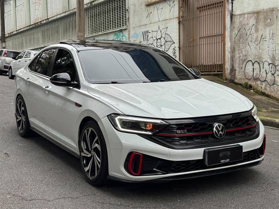 VOLKSWAGEN JETTA 2.0 350 TSI GASOLINA GLI DSG