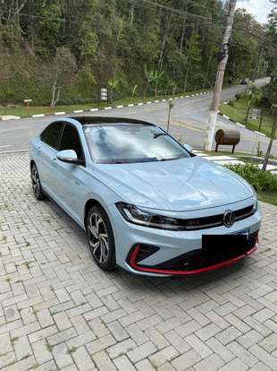 VOLKSWAGEN-JETTA-2025