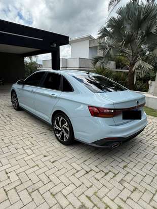 VOLKSWAGEN-JETTA-2025