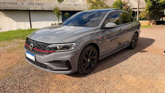 VOLKSWAGEN-JETTA-2021