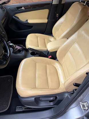 VOLKSWAGEN-JETTA-2015