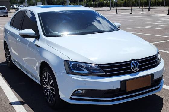 VOLKSWAGEN JETTA 2.0 TSI HIGHLINE 211CV GASOLINA 4P TIPTRONIC