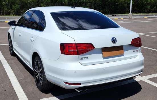 VOLKSWAGEN-JETTA-2017