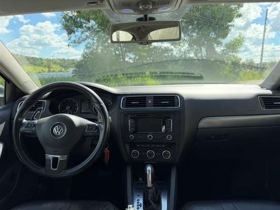 VOLKSWAGEN-JETTA-2.0 TSI HIGHLINE 211CV GASOLINA 4P TIPTRONIC VOLKSWAGEN-JETTA-2014