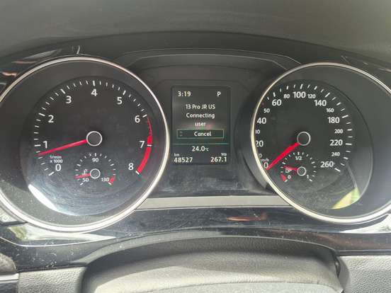 VOLKSWAGEN-JETTA-2015
