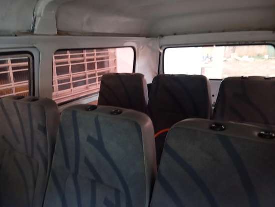 VOLKSWAGEN-KOMBI-1.6 MI STD 8V GASOLINA 3P MANUAL VOLKSWAGEN-KOMBI-1999
