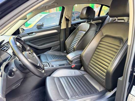 VOLKSWAGEN-PASSAT-2.0 16V TSI BLUEMOTION GASOLINA HIGHLINE 4P DSG VOLKSWAGEN-PASSAT-2018