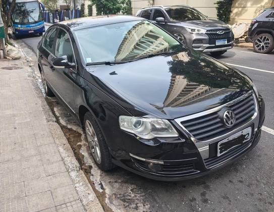 VOLKSWAGEN PASSAT 2.0 FSI COMFORTLINE VARIANT 16V TURBO GASOLINA 4P AUTOMÁTICO