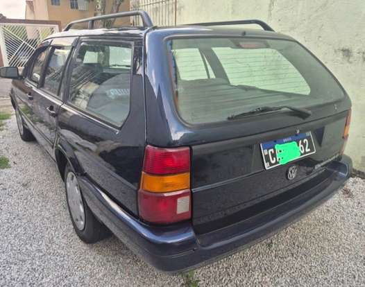VOLKSWAGEN-QUANTUM-1995