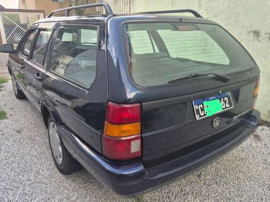 VOLKSWAGEN-QUANTUM-1.8 I CL 8V GASOLINA 4P MANUAL VOLKSWAGEN-QUANTUM-1995