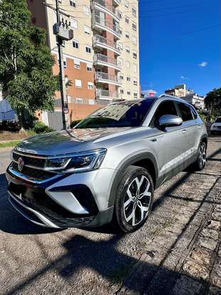 VOLKSWAGEN-TAOS-2023