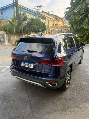 VOLKSWAGEN-TAOS-2021