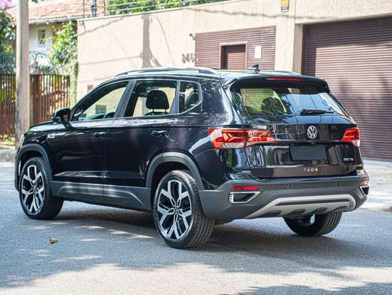 VOLKSWAGEN-TAOS-1.4 250 TSI TOTAL FLEX HIGHLINE AUTOMÁTICO VOLKSWAGEN-TAOS-2023