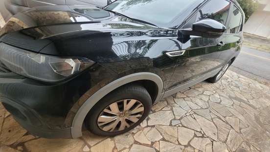 VOLKSWAGEN-T-CROSS-2021